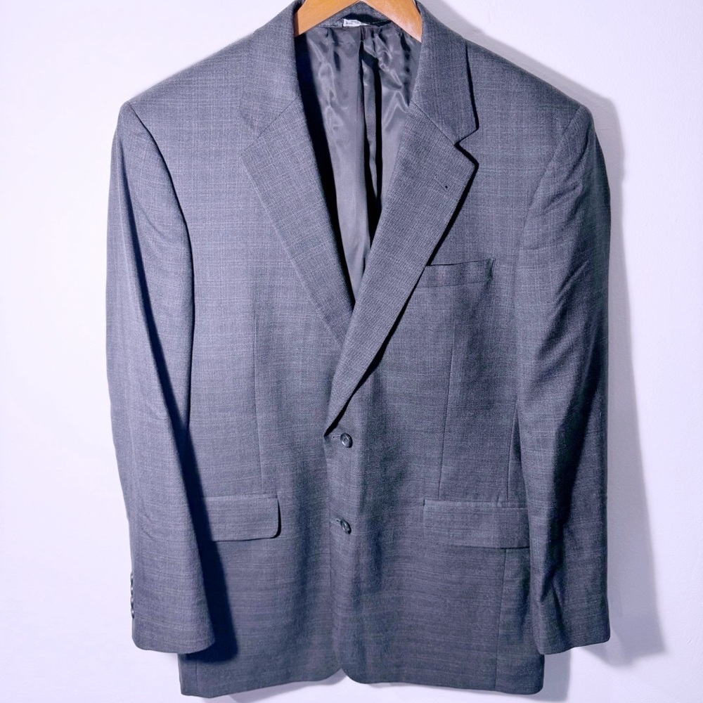 Jos. A. Bank Signature Collection‎ With A Mix Of Silk/Wool Size 42L